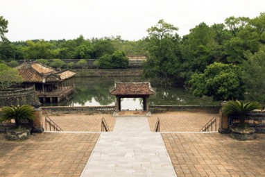 Royal Tomb Of Emperor Tu Duc - Shore Excursions Asia