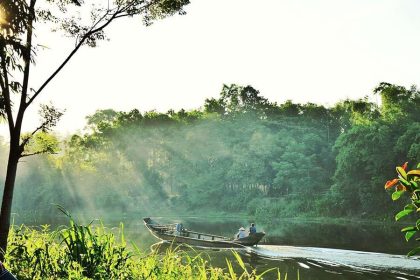 Phuoc Tich ancient village - Hue shore excursions