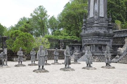 Tomb of King Khai Dinh - Hue shore excursions