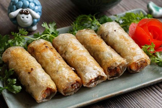 Vietnamese Fried Spring Rolls - Phu My shore excursions